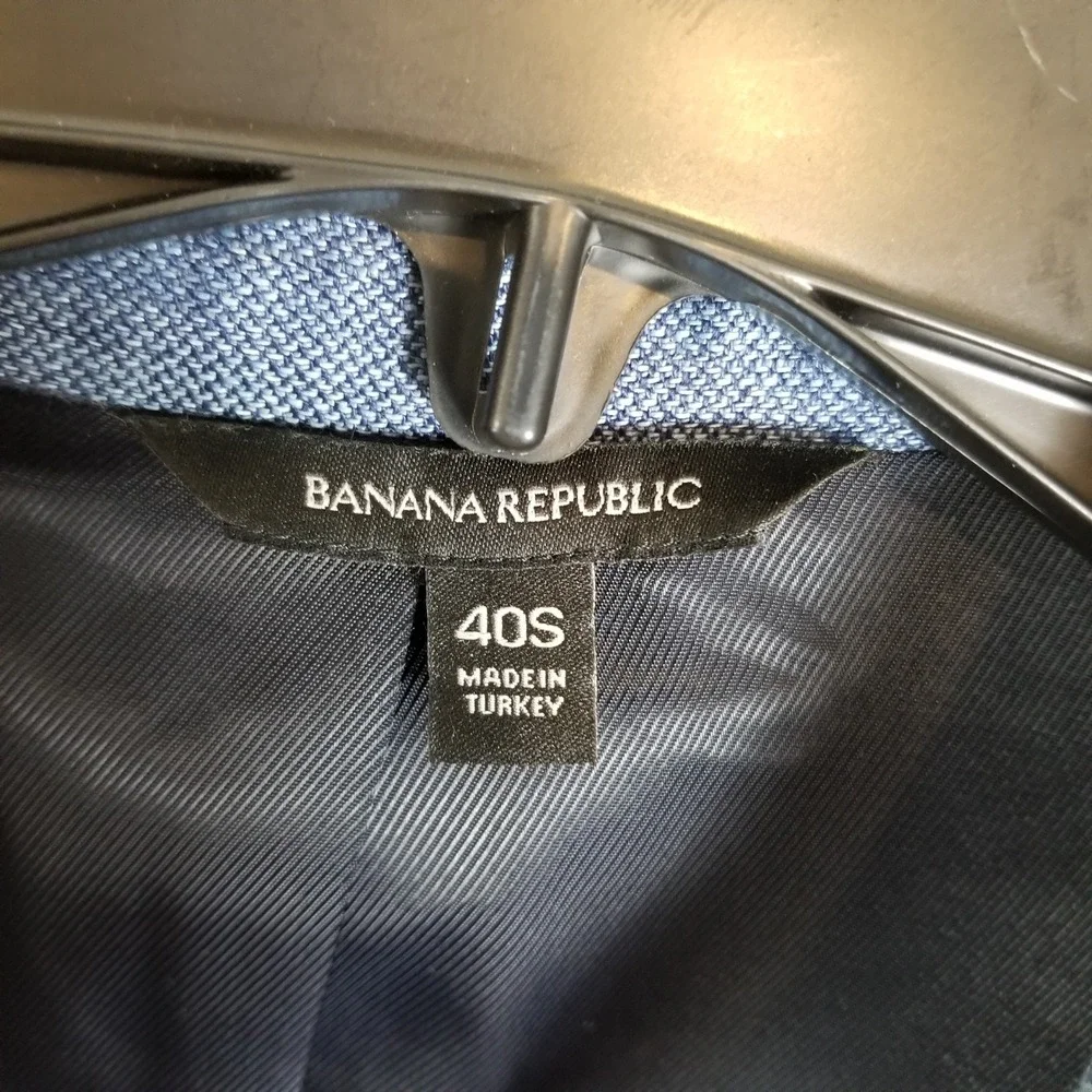 Banana Republic elevate your